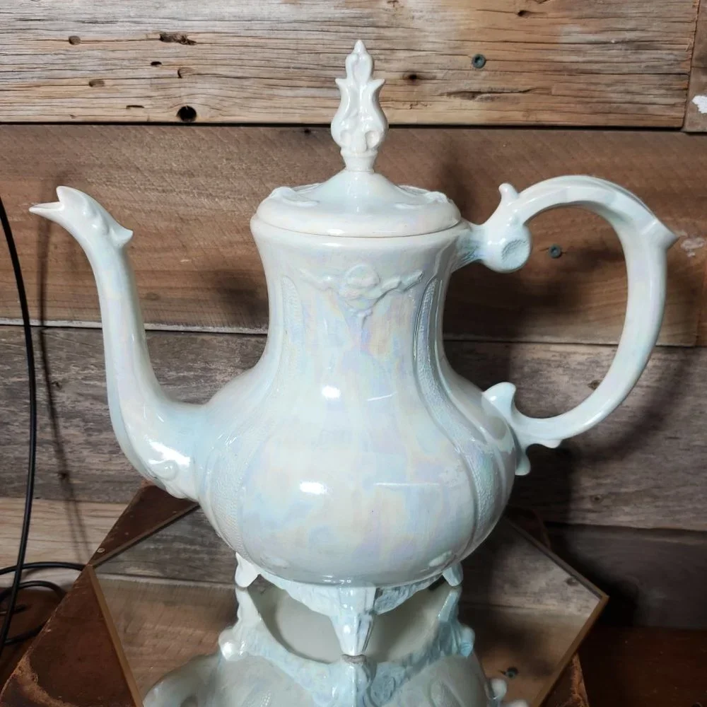 Loma of Arizona 1960's Footed Coffee/Hot Cocoa Pot - Server - Irridescent White